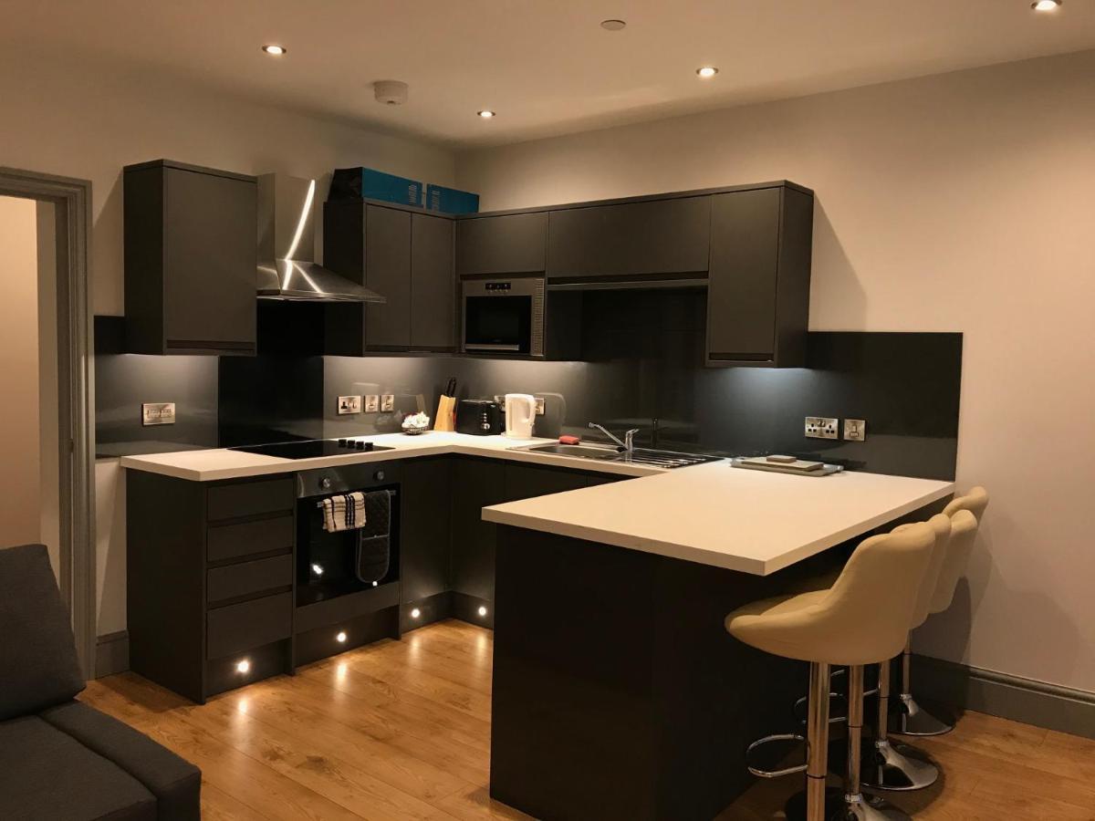 Belmont - Y Prom Apartment Абъристуит Екстериор снимка