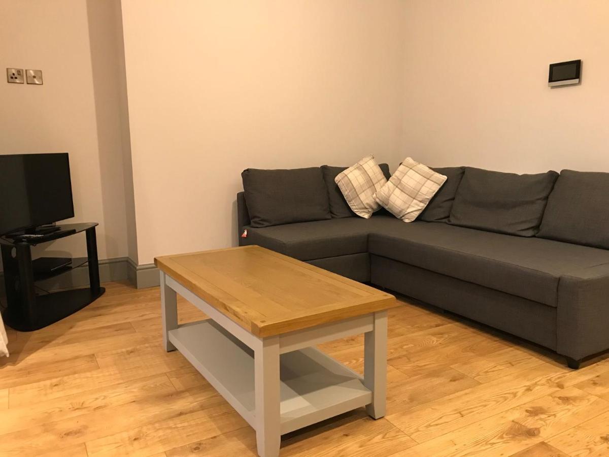 Belmont - Y Prom Apartment Абъристуит Екстериор снимка